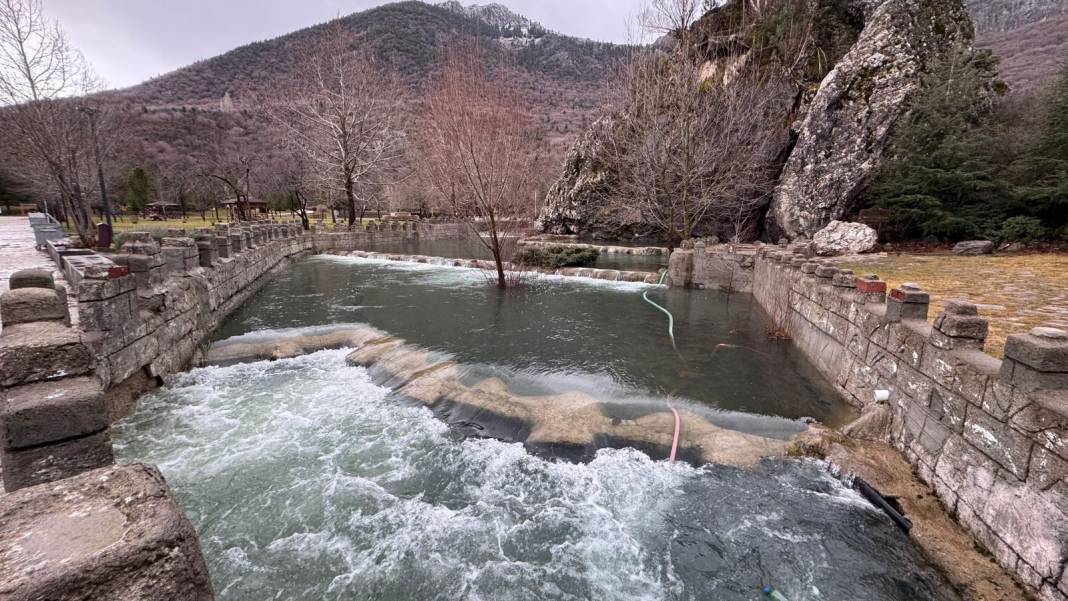 Konya’nın bereket sevinci yaşanan ilçesinde dere coştu 8